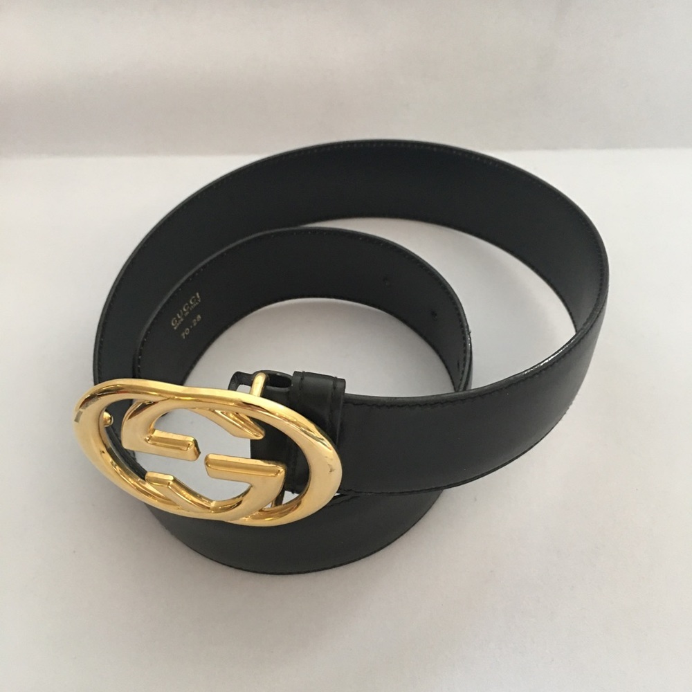 Gucci black leather belt with interlocking G logo